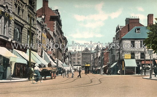 The Drapery, Northampton. c.1915.